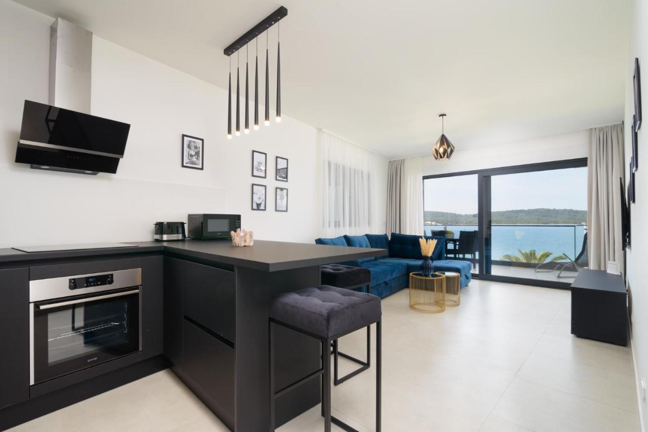 Ero On The Beach Trogir Exterior photo